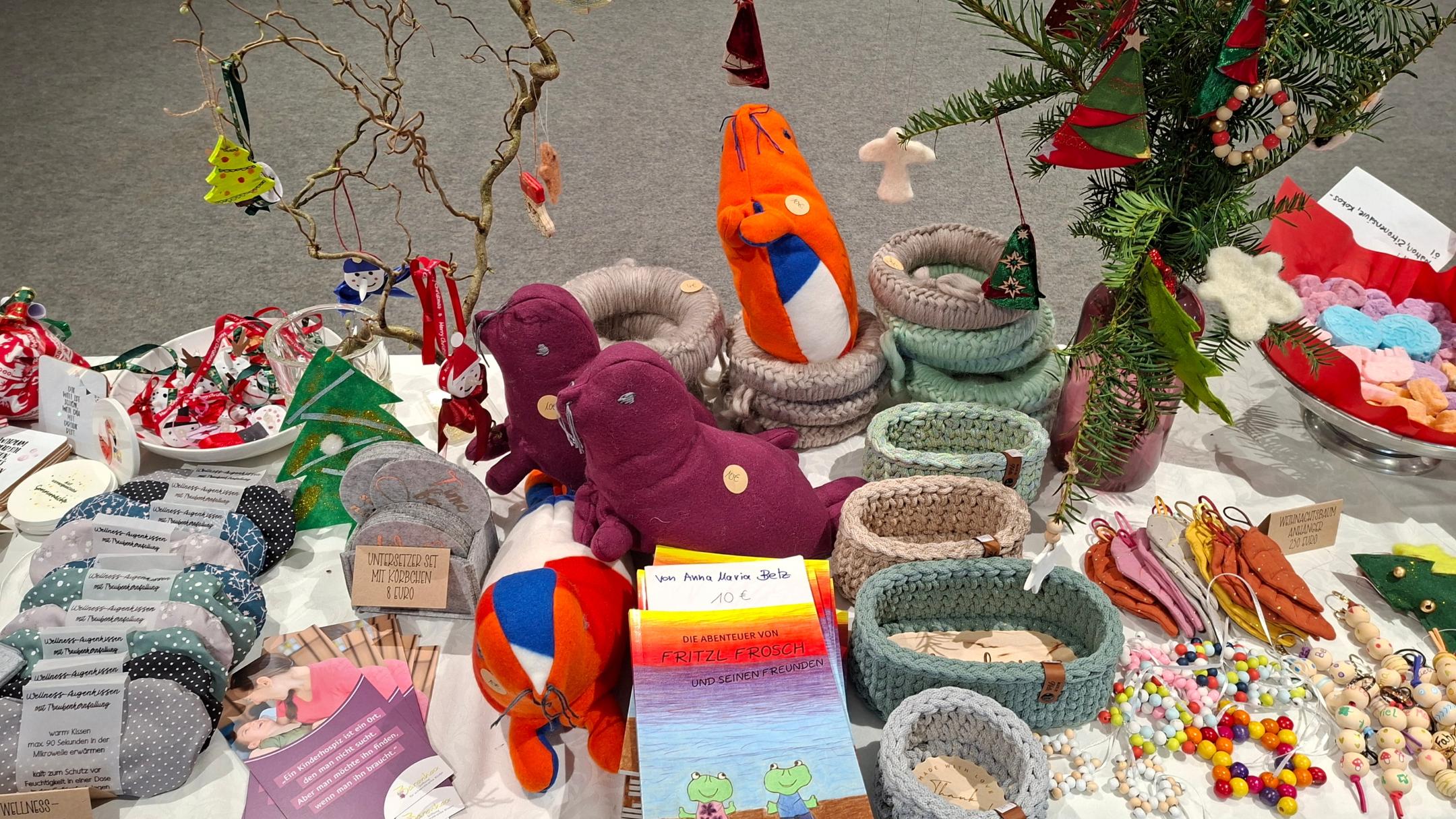 Ein Blick auf den Basartisch.