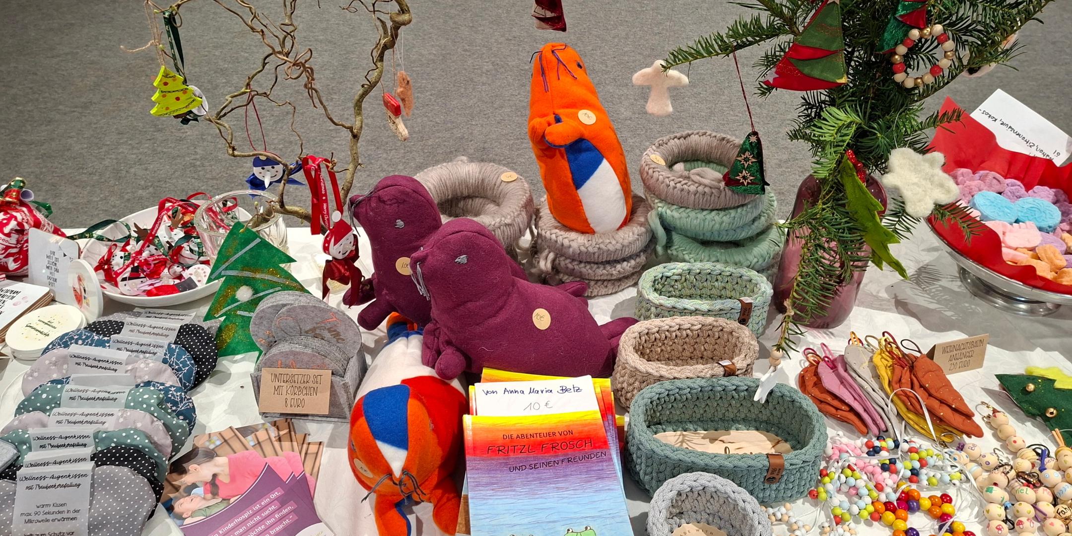 Ein Blick auf den Basartisch.