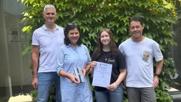 Cosima Schütz belegt den 3. Platz beim Landeswettbewerb Physik