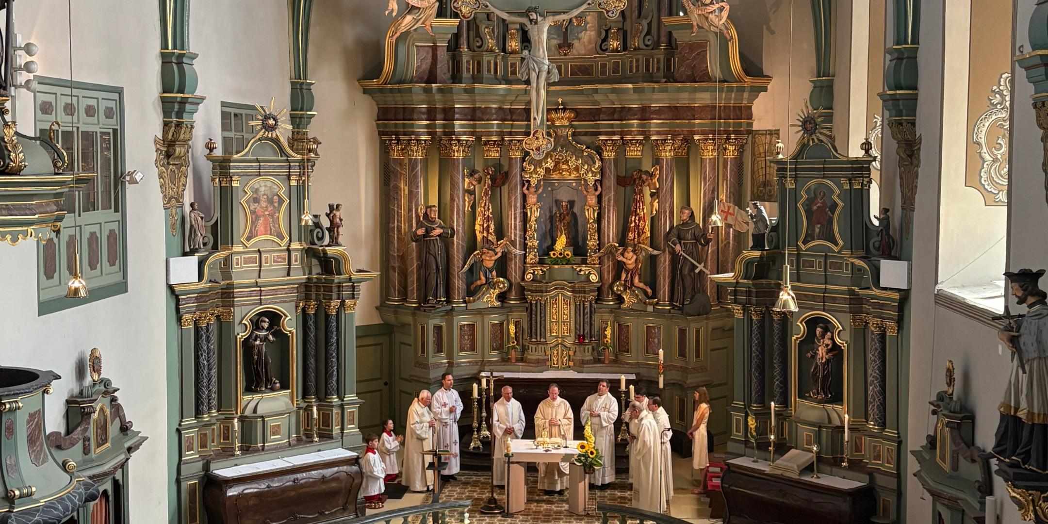 Heilige Messe zur Jubiläumsfeier von Dr. Thomas Deutsch.