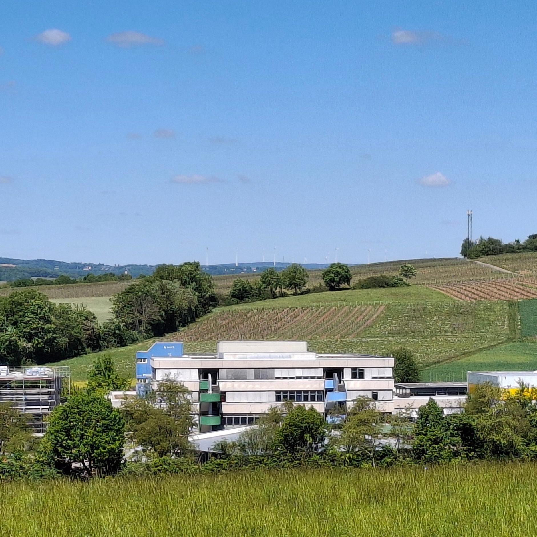 Schulansicht von Süden