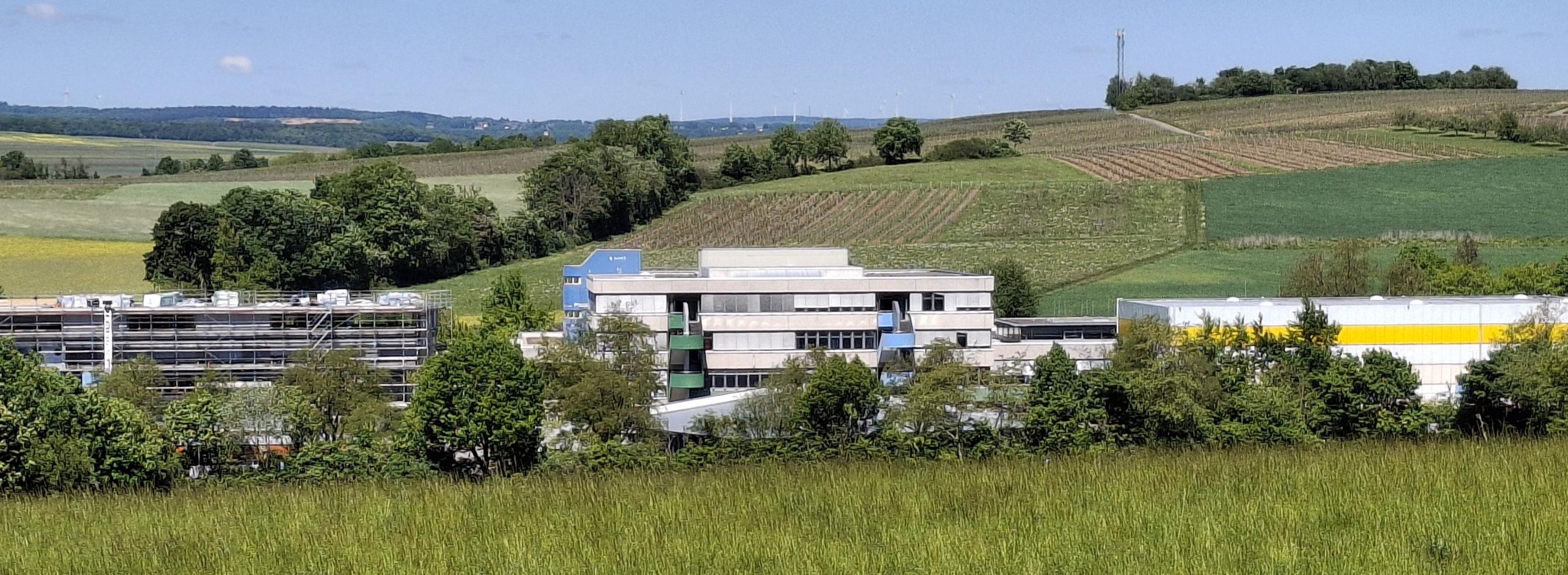 Schulansicht von Süden
